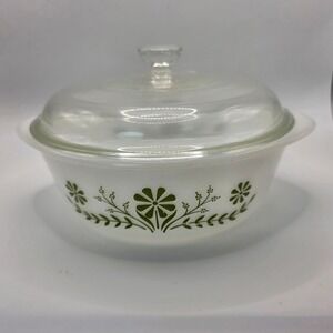 Vintage Glasbake Green Daisy Milk Glass Casserole Dish with Lid J2600 1.5 Qt